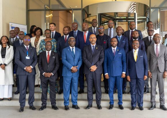 La Banque Postale du Congo ouvre une nouvelle voie vers le marché des capitaux